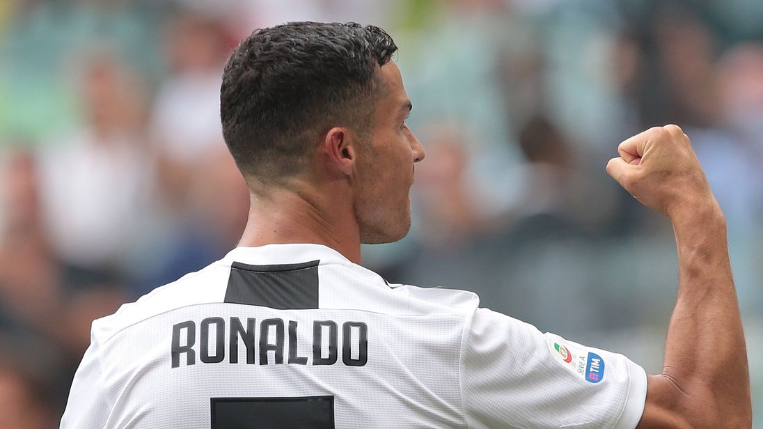 ronaldo gets 7 shirt