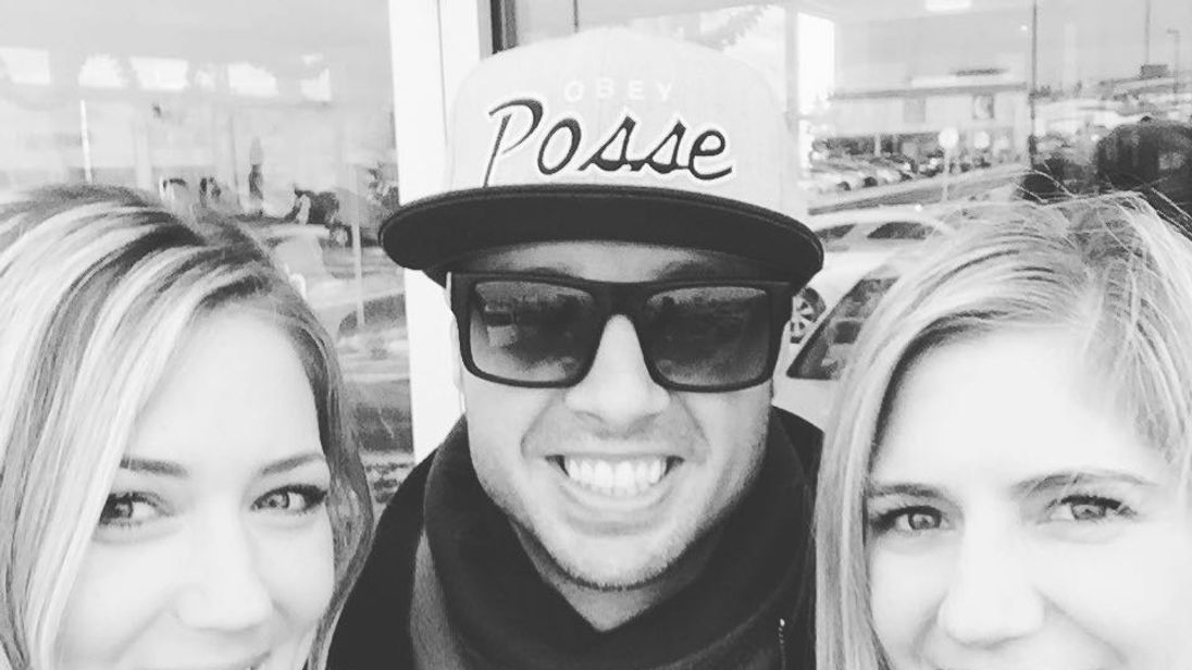 Canadian rapper Jon James McMurray dies in airplane stunt Canadian rapper Jon James McMurray dies in airplane stunt