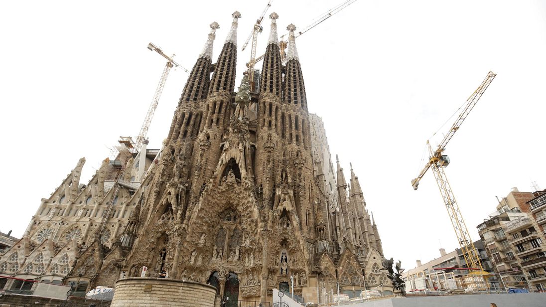 The Sagrada Familia is visited by an average of 12,000 people a day