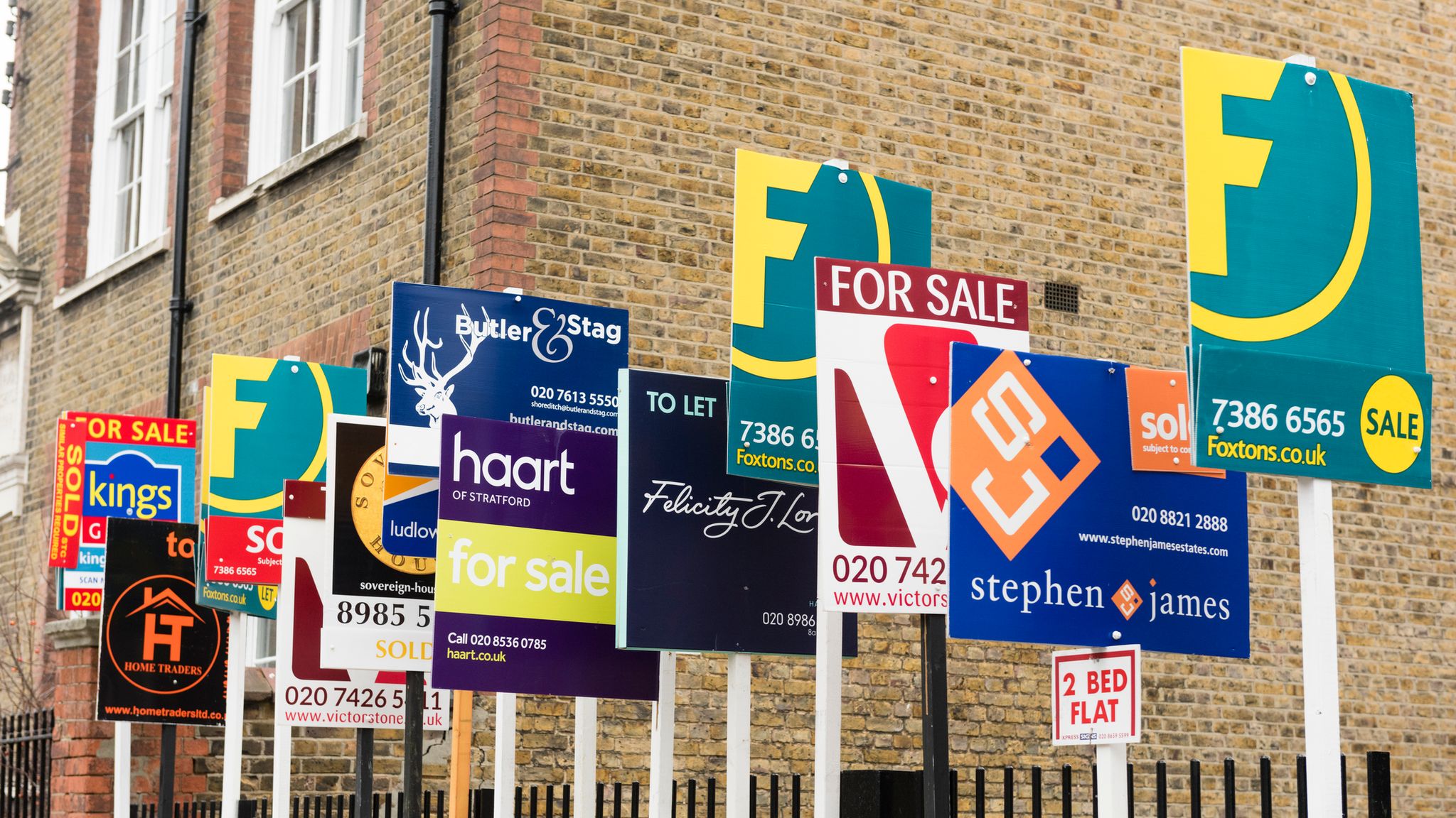 For sale! Online estate agent Emoov puts itself on the market