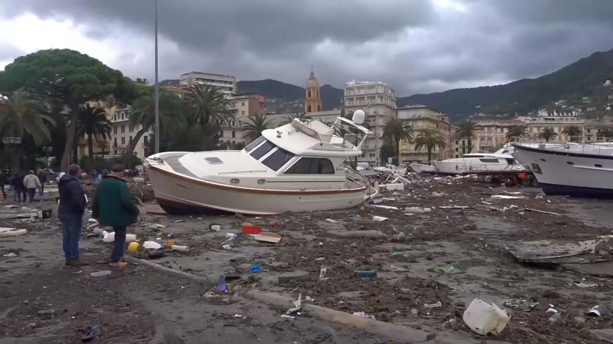 Italy severe weather 11 die after fierce winds and heavy rain batter