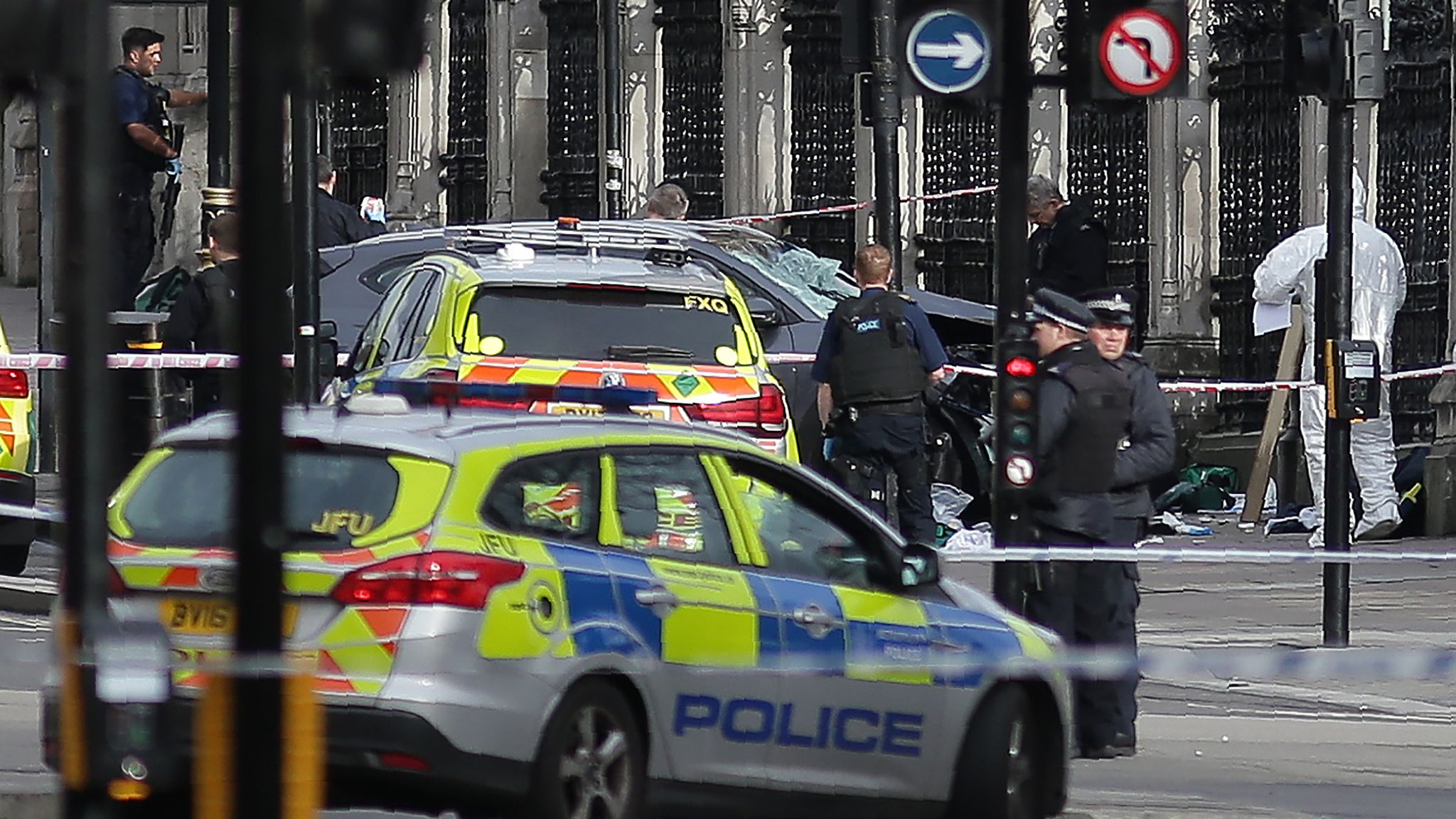 Westminster Attack Inquests: Top Met Officer 'locked Car Door' As ...