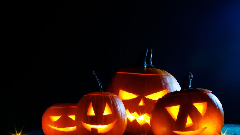 A town in Long Island, New York, is changing its name to &#39;Hauntington&#39; for Halloween