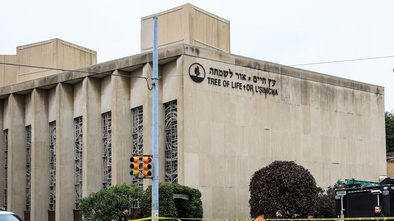 Man faces 29 charges after mass shooting in Pittsburgh synagogue | US ...