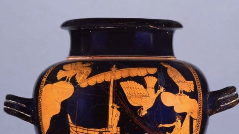 The ship is similar to that depicted on an ancient vase