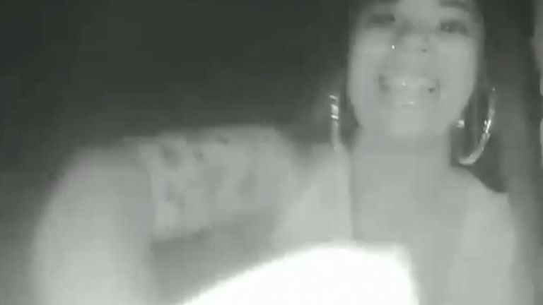 Doorbell camera records woman leaving child on doorstep and running away