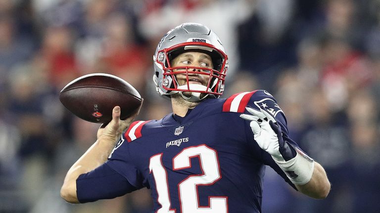 tom brady touchdown passes career