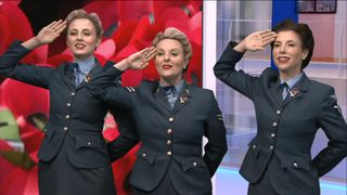 D-Day darlings sing for Armistice Day