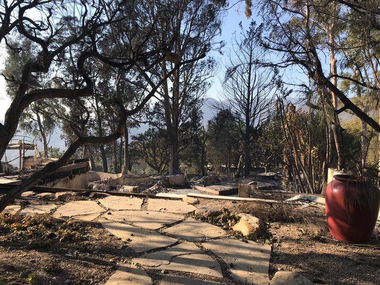 What's left of the mansion in a Malibu suburb that only has its front door left