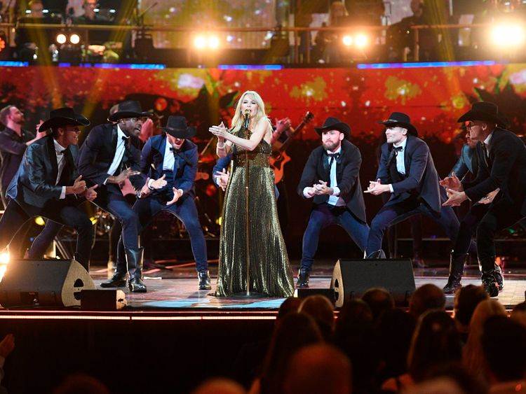 Australian singer Kylie Minogue performs on stage at The Queen&#39;s Birthday Party concert at the Royal Albert Hall in London on April 21, 2018 on the occassion of Britain&#39;s Queen Elizabeth II&#39;s 92nd birthday. (Photo by Andrew Parsons / POOL / AFP) (Photo credit should read ANDREW PARSONS/AFP/Getty Images)