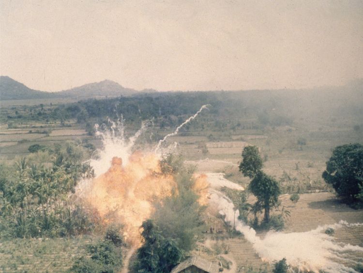 Explosion of American napalm bombs in fields south of Saigon during the Vietnam War. The napalm kills by asphyxiation and by fire and was used for the first time by the United States against Japan during the Second World War. (Photo by Hulton Archive / Getty Images)
