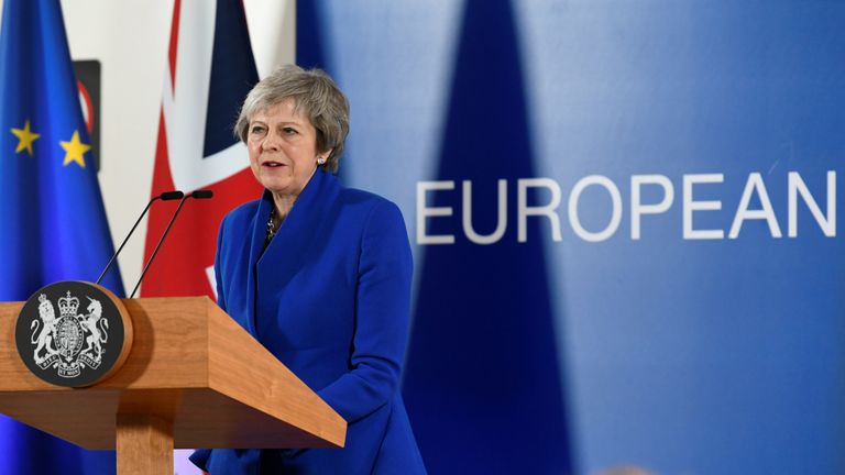 Prime Minister Theresa May attends a news conference after an extraordinary EU leaders summit to finalise and formalise the Brexit agreement in Brussels, Belgium November 25, 2018. 