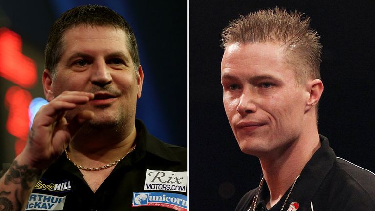 Gary Anderson (L) saw off Wesley Harms (R) 10-2 to reach the quarter-finals