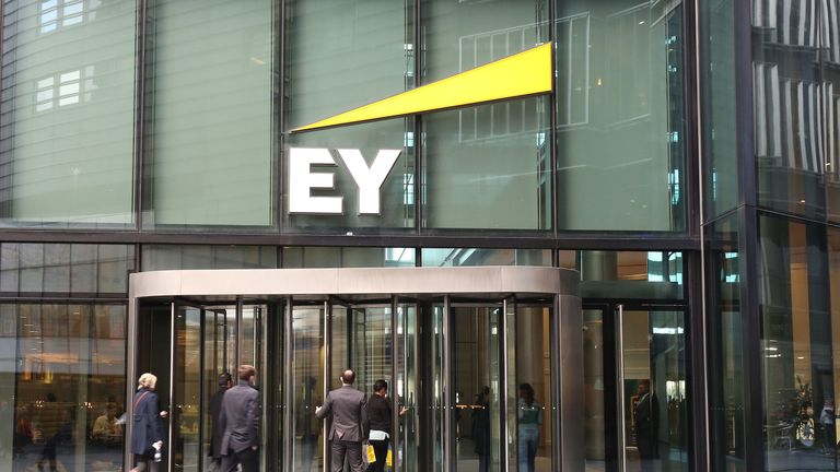 EY&#39;s global headquarters in London