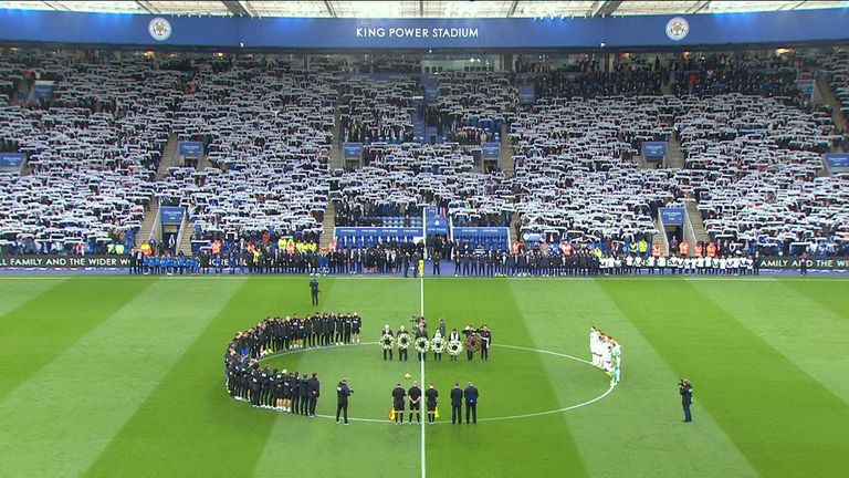 About 10,000 fans marched from the city centre to the stadium before Leicester City&#39;s first home game since their chairman died.