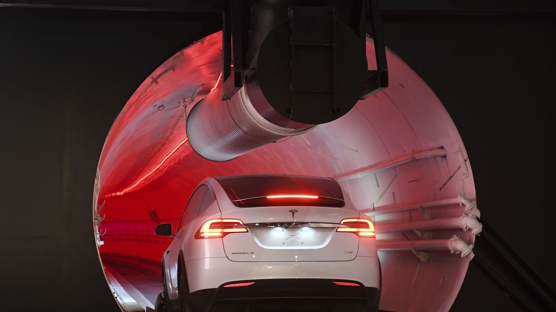 Elon Musk's SpaceX to raise $500 million in funding Elon Musk's SpaceX to raise $500 million in funding
