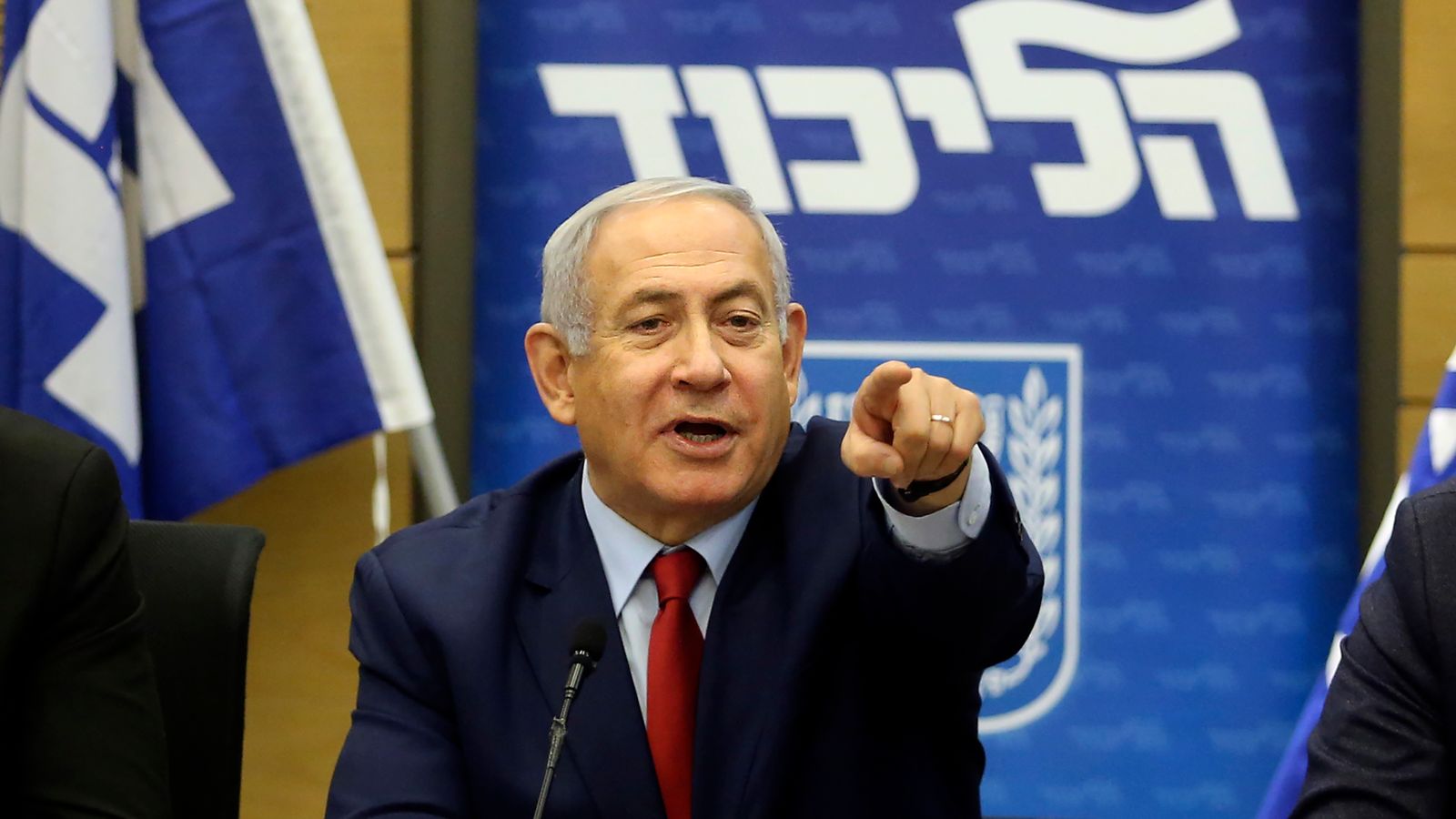 Early elections in Israel as Benjamin Netanyahu disbands government