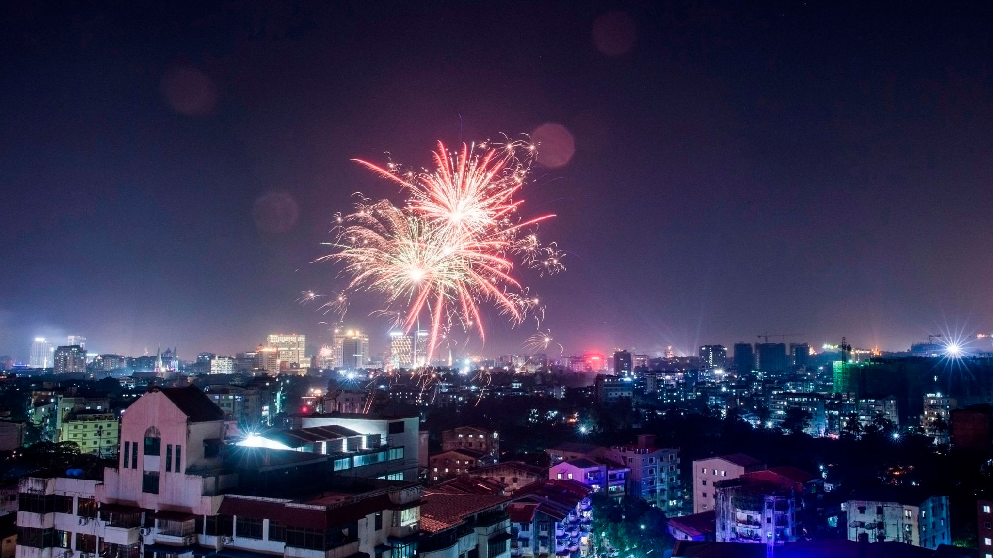 In pictures: Dazzling fireworks as the world welcomes in 2019 | World ...