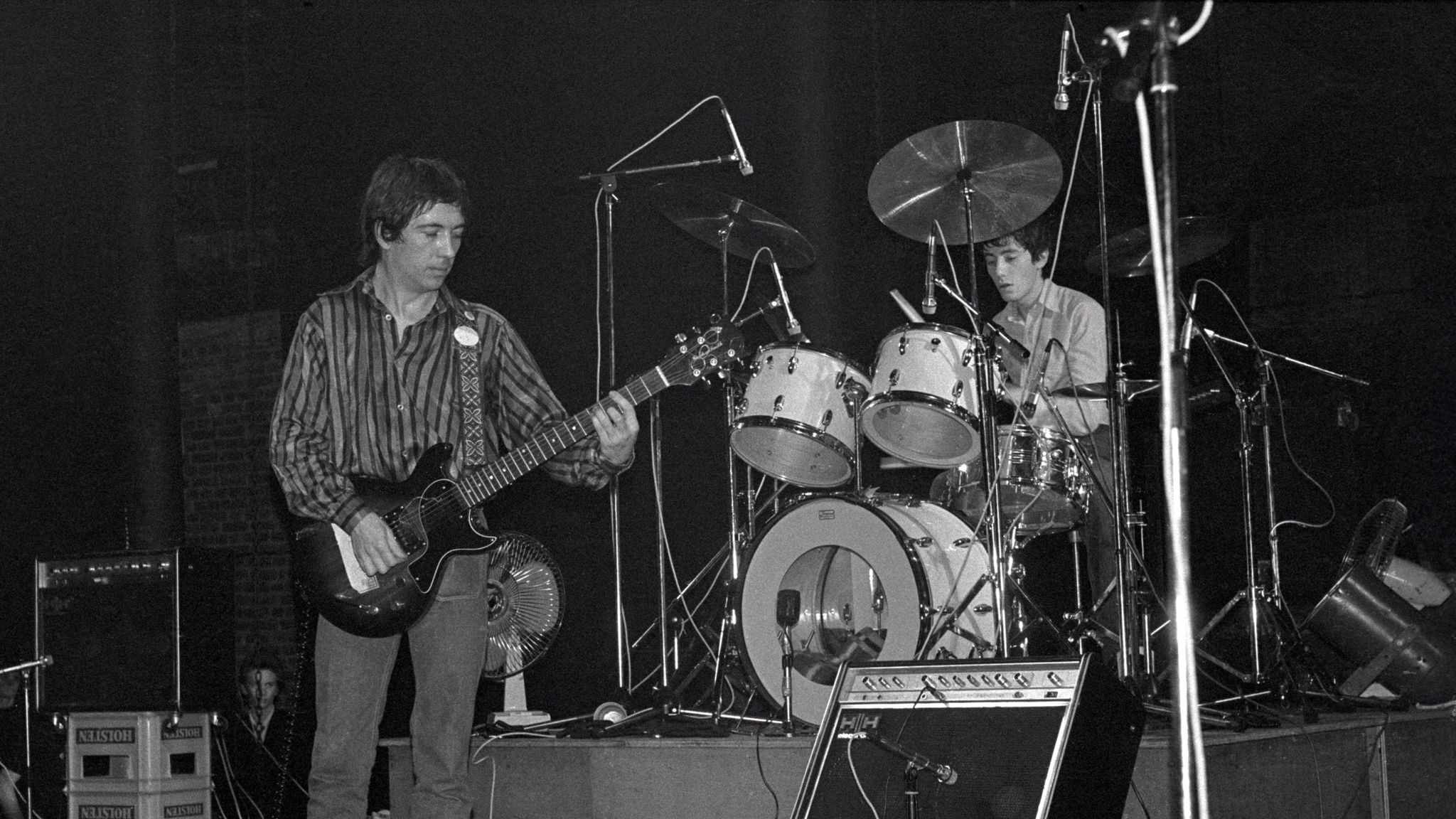 Pete Shelley, Buzzcocks singer and guitarist whose songs evoked the agonies  of thwarted desire and romance – obituary