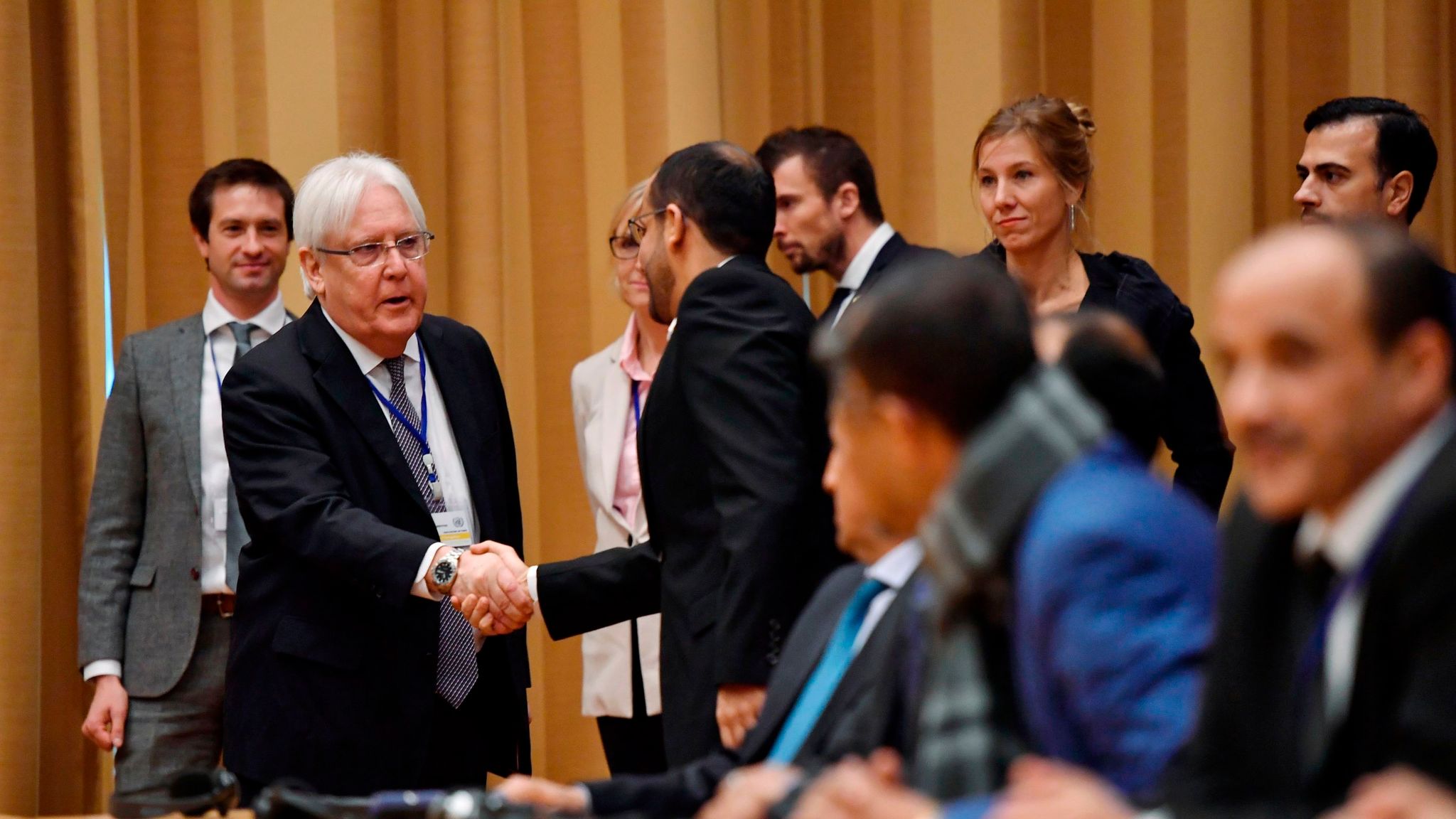 Peace negotiations. Швеция переговоры. Швеция в ООН. ООН ЕС. Евросоюз и ООН.