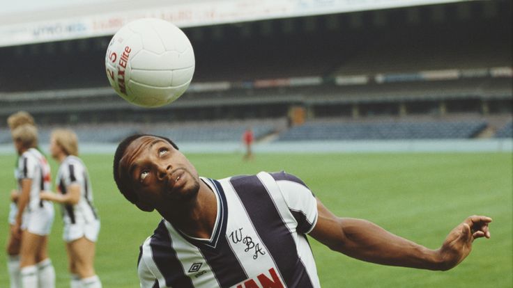 West Bromwich Albion and England striker Cyrille Regis in action during a photocall circa 1984 at the Hawthorns, in 1984 in West Bromwich, England  (Photo by David Cannon/Allsport/Getty Images)
