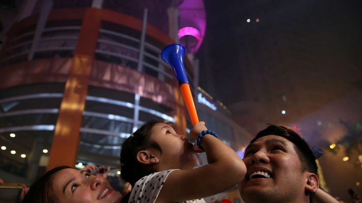 Revellers celebrate at a New Year's Eve party in Quezon City, Metro Manila, Philippines, December 31, 2018. REUTERS/Eloisa Lopez