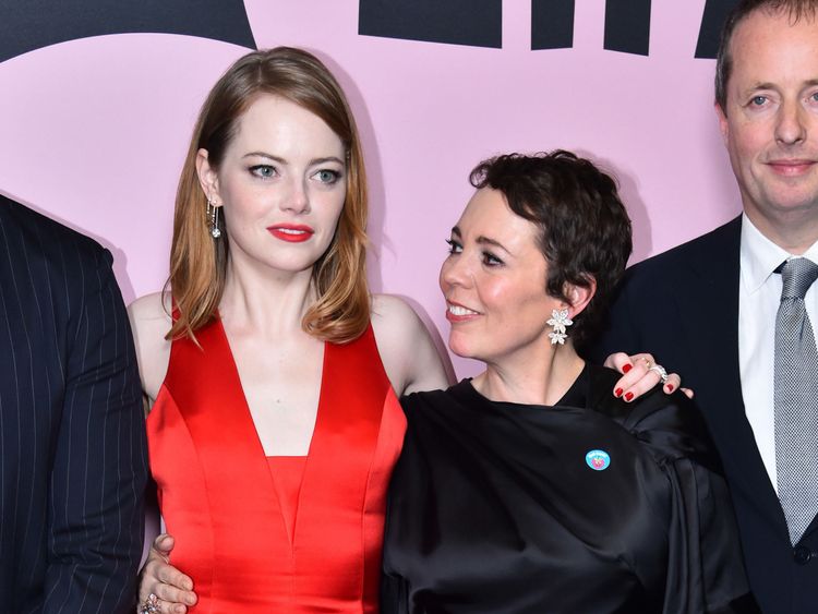 Emma Stone (left) with co-star Colman