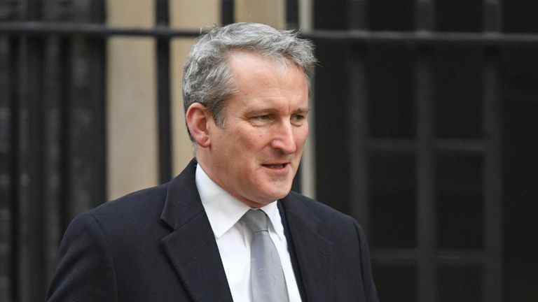 Damian Hinds says another vote would be &#39;divisive&#39;