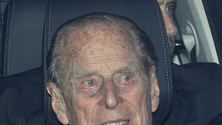 The Duke of Edinburgh leaving the Queen&#39;s Christmas lunch at Buckingham Palace