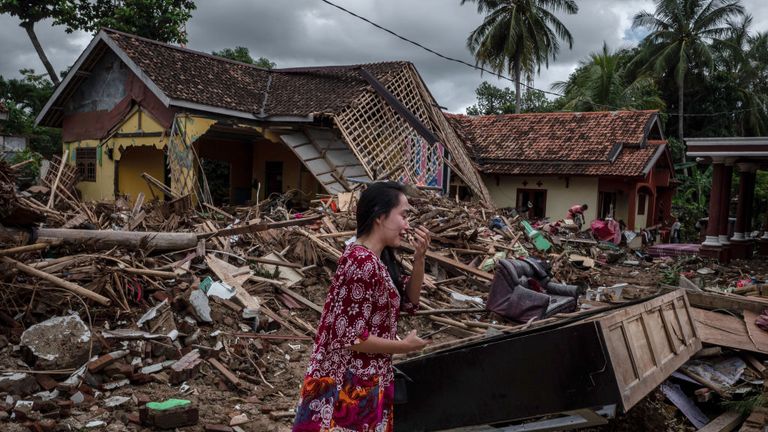 Indonesia tsunami: Before and after images reveal dramatic volcano ...