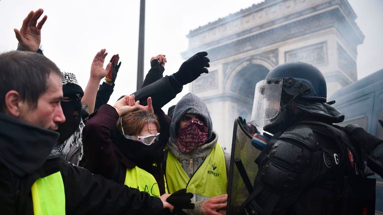 Demonstrators were heard chanting &#39;Macron resign&#39;