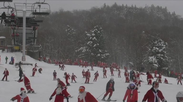 Skiing Santas take to the slopes in Maine