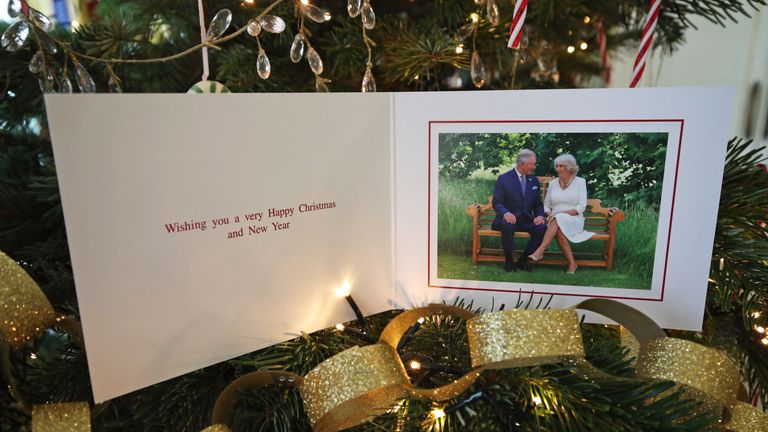 Harry and Meghan's Christmas card released - is it better than Will and ...