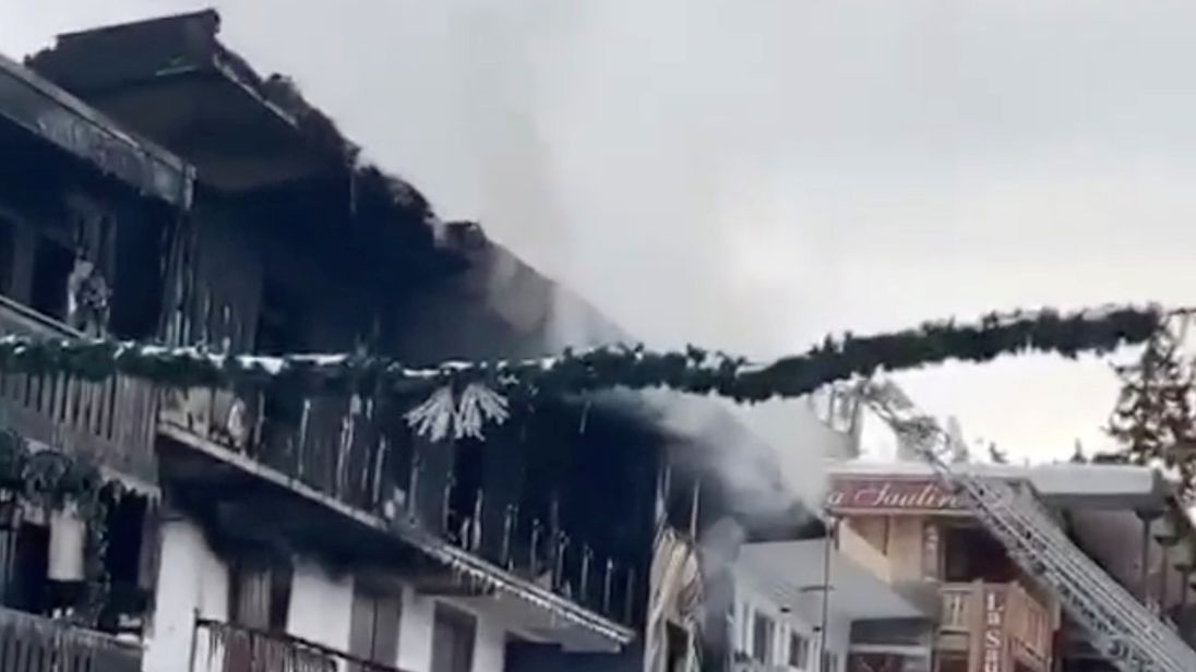 Two killed, twenty-two injured in large fire at French ski resort