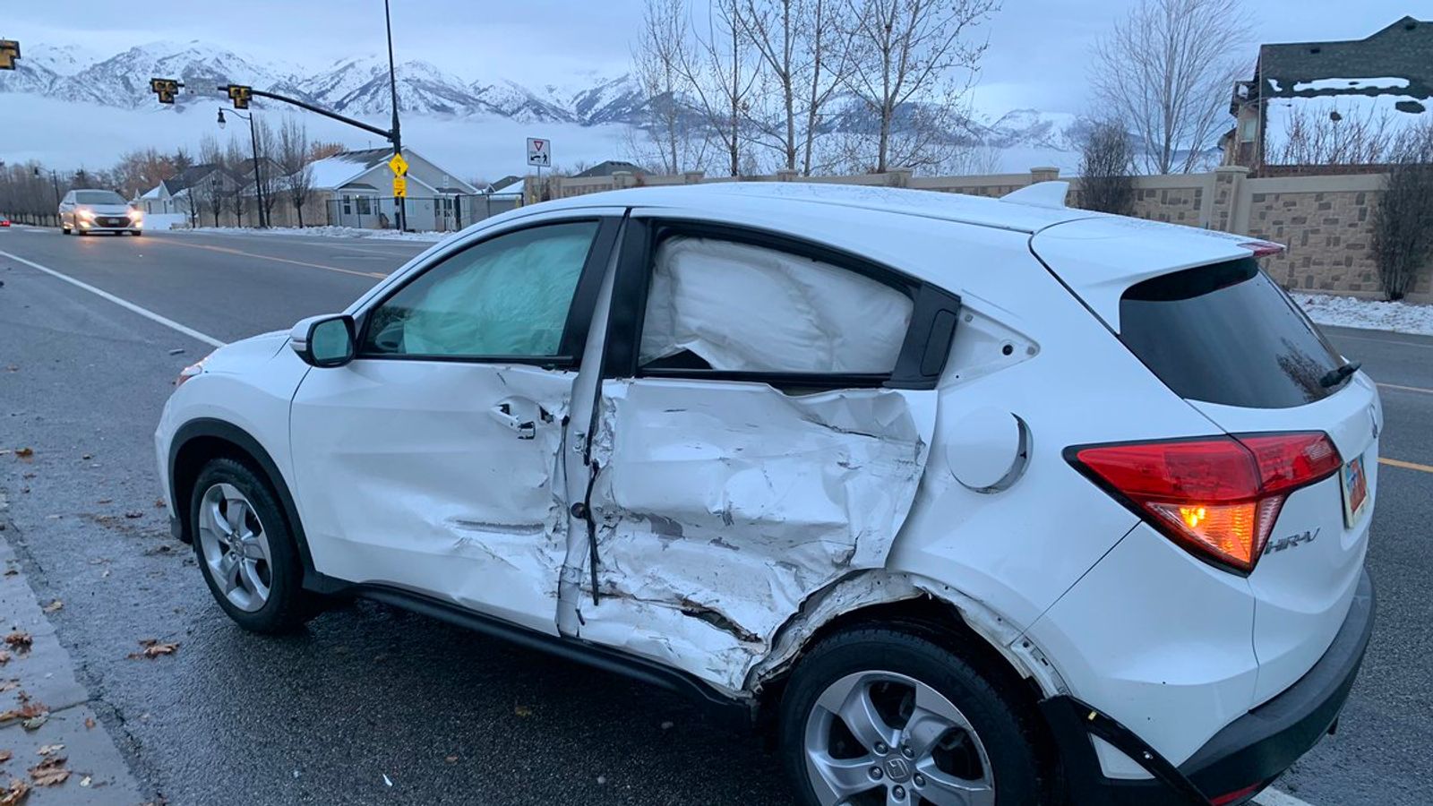 'Bird Box Challenge': Teen crashes after driving car blindfolded