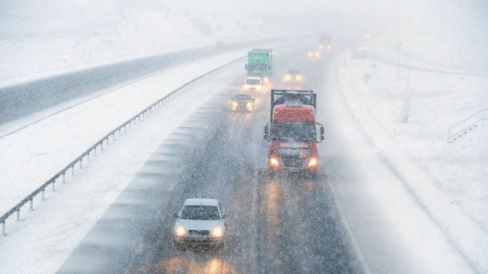 news uk weather snow