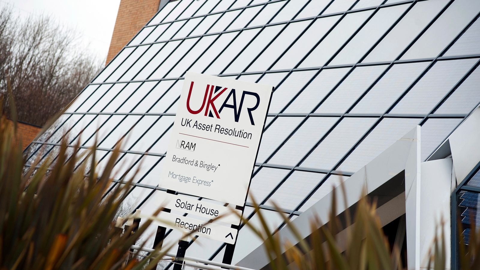 Arrow takes aim at taxpayer-owned loans