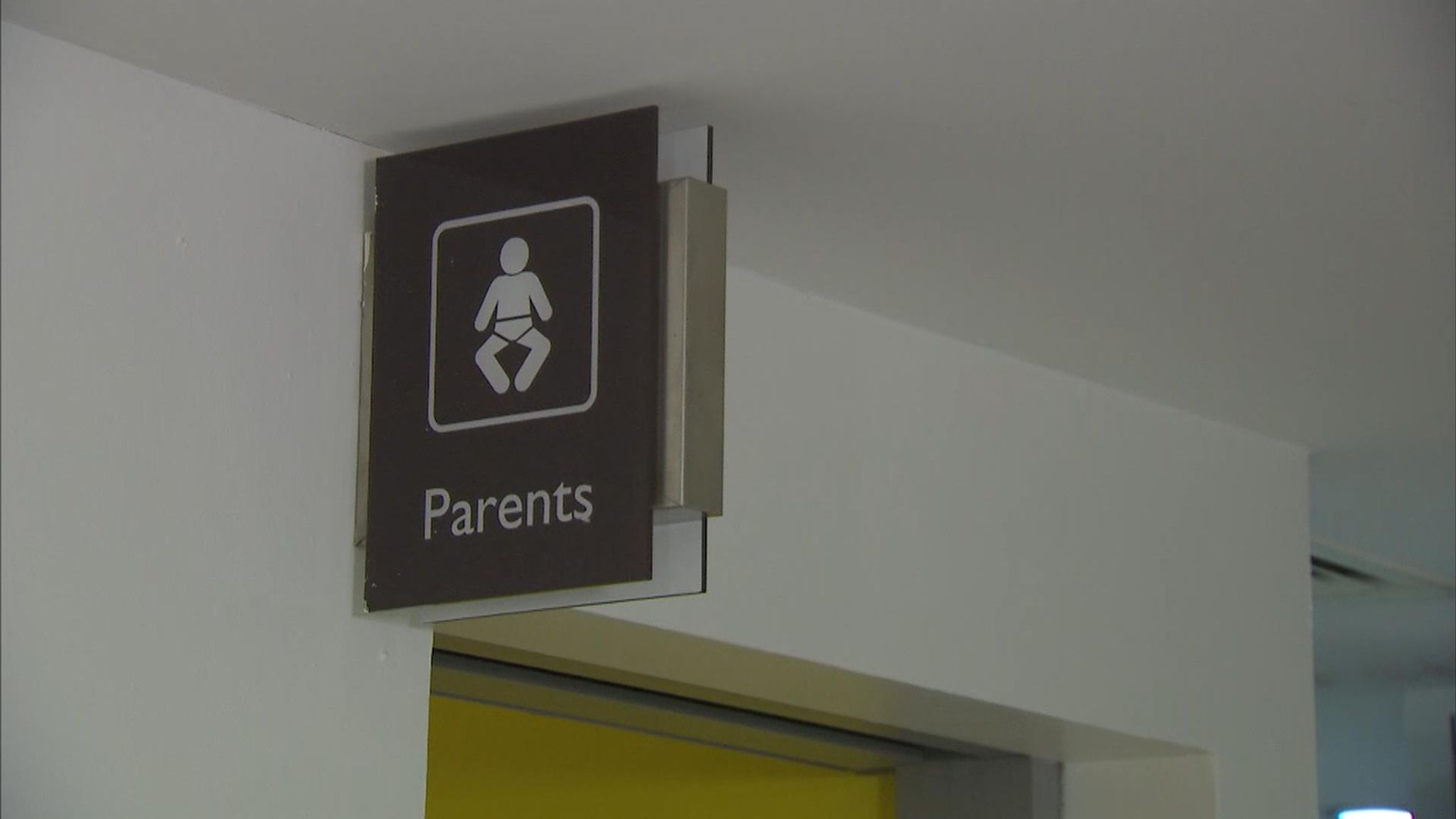 Calls to make babychanging facilities more accessible to fathers UK