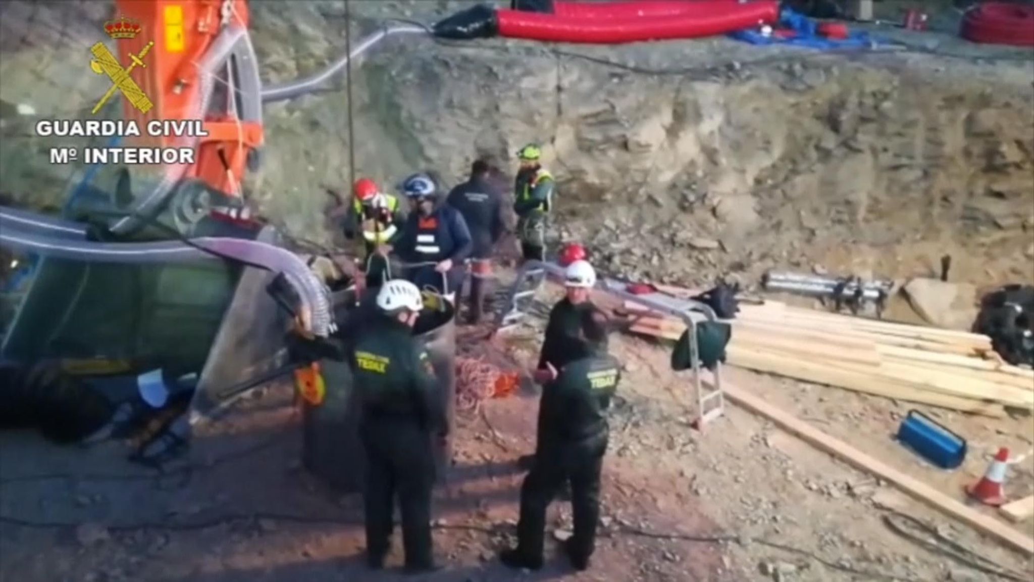 Rescuers find body of boy, 2, who fell down well World News Sky News(02)