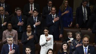 Members of Congress take the oath 