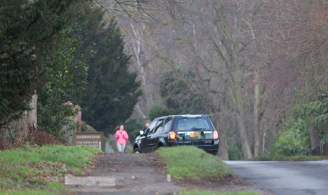 Police speak to Prince Philip after he is pictured driving without seatbelt two days after crash Police speak to Prince Philip after he is pictured driving without seatbelt two days after crash
