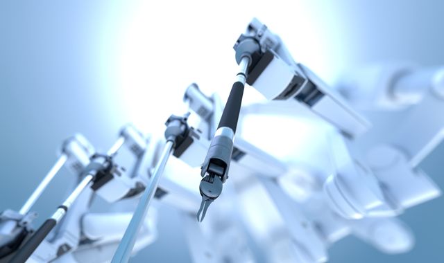 Surgeon in China used 5G network to operate remotely on animal Surgeon in China used 5G network to operate remotely on animal