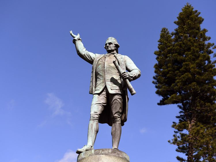 Captain cook statue Hyde park, Sydney