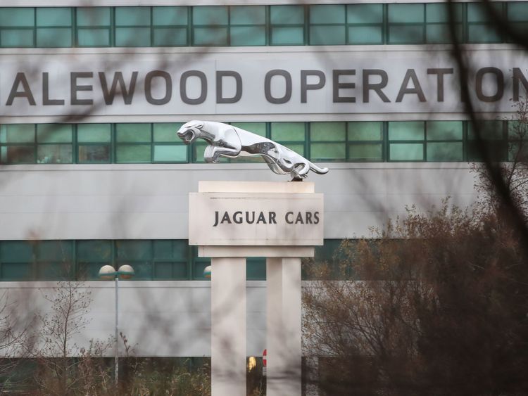 Jaguar Land Rover to cut workforce by 4500 Jaguar Land Rover to cut workforce by 4500