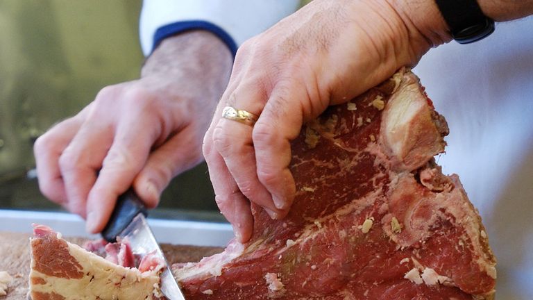 Red meat consumption should be no more than 7 grams a day
