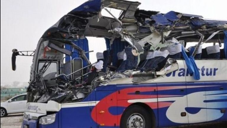 Skynews Cuba Bus Crash 4543508 ?20190111150101
