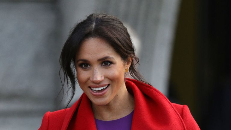 The Duchess of Sussex on a walkabout as she visits a new sculpture in Hamilton Square to mark the 100th anniversary of war poet Wilfred OwenÕs death, during a visit to Birkenhead. PRESS ASSOCIATION Photo. Picture date: Monday January 14, 2019. See PA story ROYAL Sussex. Photo credit should read: Aaron Chown/PA Wire

