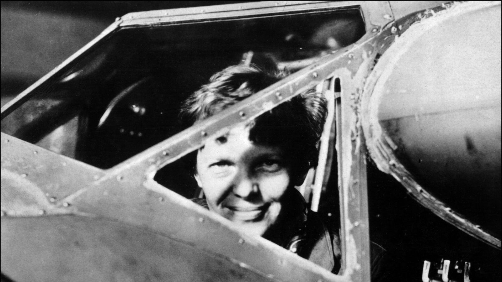 Amelia Earhart: Footage of "aluminium patch" could explain fate of