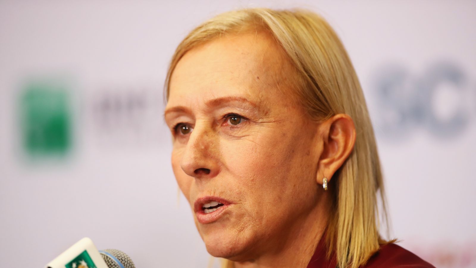 Martina Navratilova dropped by LGBT group over 'transphobic' comments