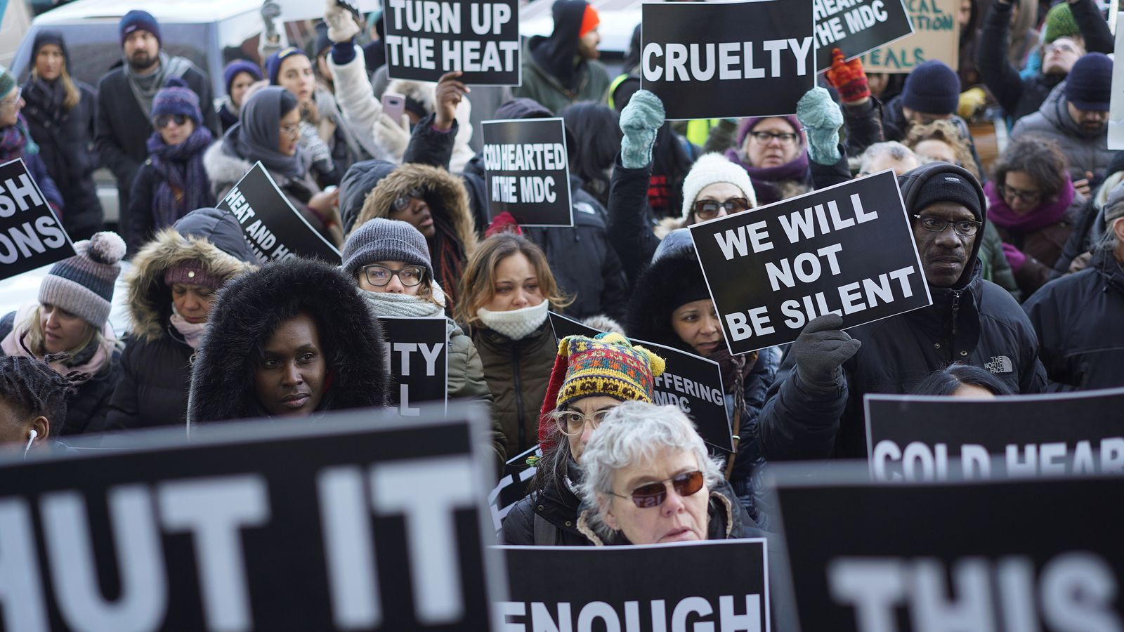 'Freezing' NYC inmates without heat for a week during -17C cold snap ...